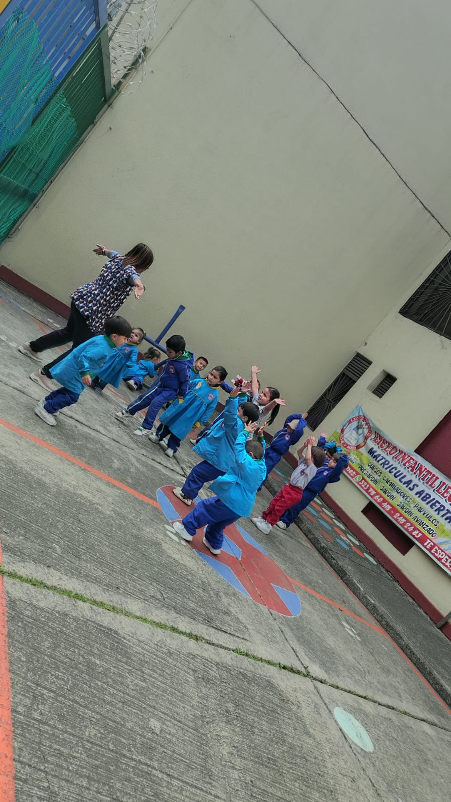 Galería Liceo Infantil